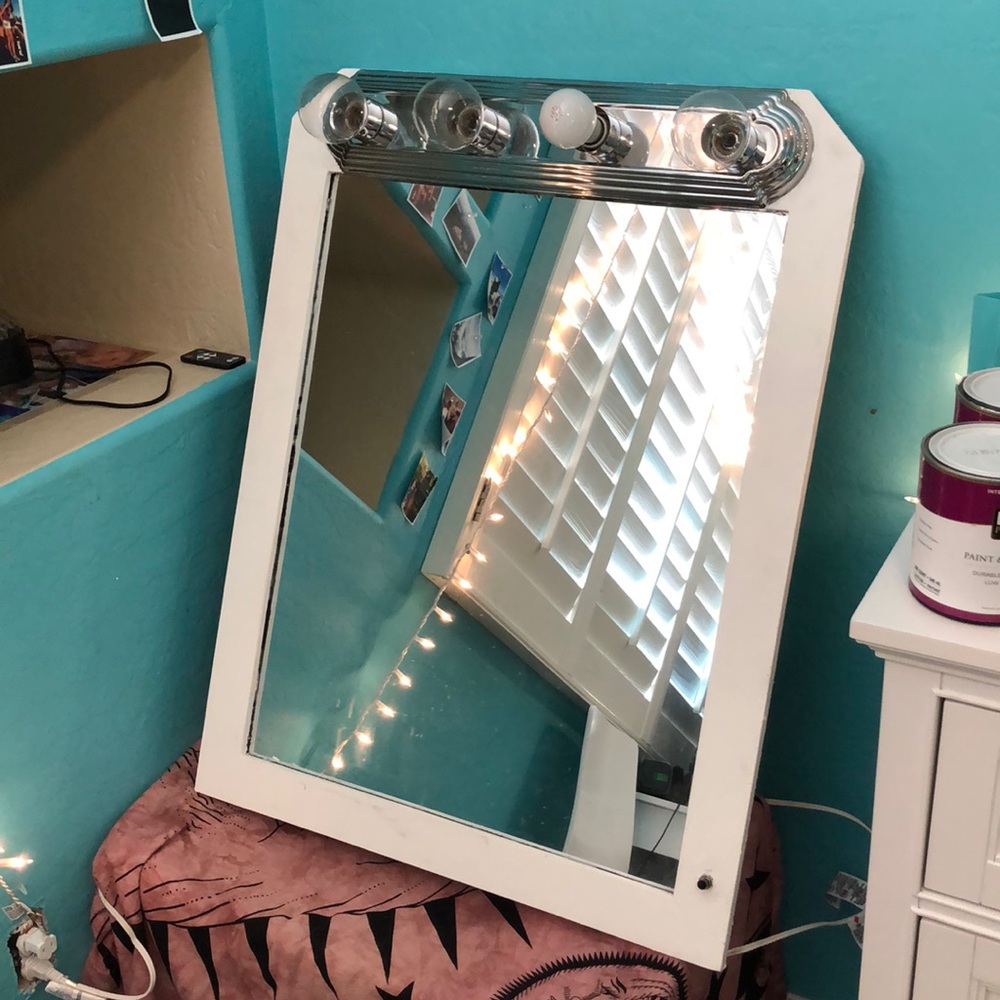 Vanity Mirror White